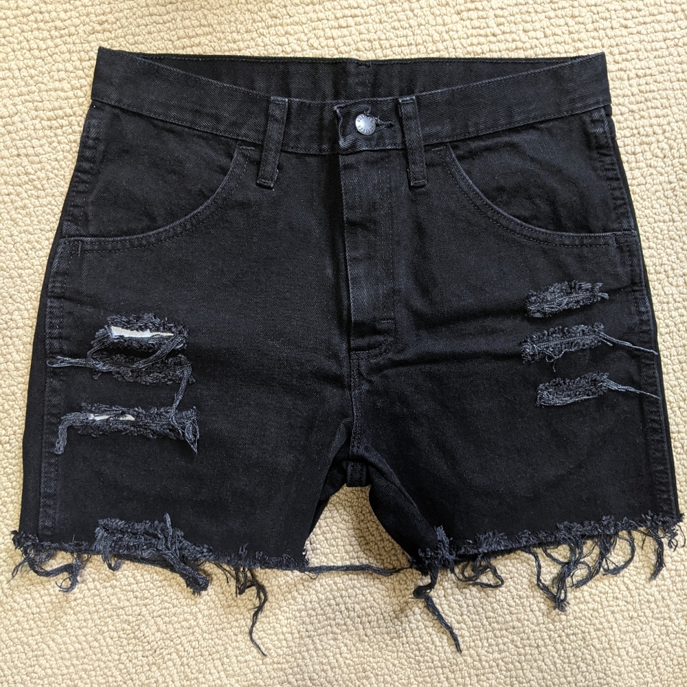 Vintage Rustler black distressed denim shorts